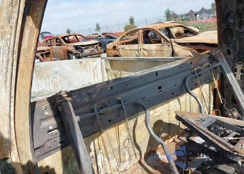 2000 Chevrolet Silverado 1500 Ls from USA, damaged, VIN 1GCEC14V9YZ153332